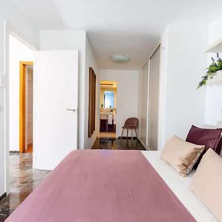 Apartamento Behouse Sierpes Sevilla Exterior foto